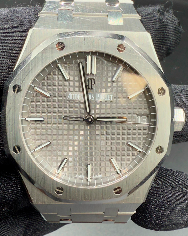 2021 Audemars Piguet Royal Oak 41MM White Dial Steel Bracelet (15500ST)