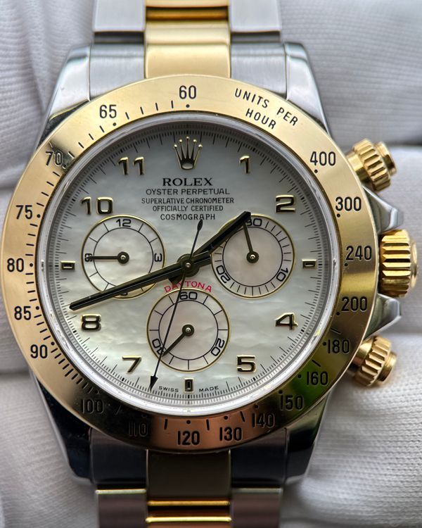 2009 Rolex Cosmograph Daytona 40MM Mother of Pearl Dial Two-Tone Oyster Bracelet (116523)