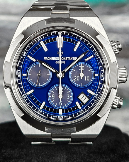 2019 Vacheron Constantin Overseas Chronograph 42.5MM Blue Dial Steel Bracelet (5500V/110A-B148)