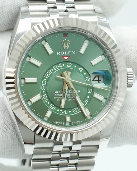 2025 Rolex Sky-Dweller 42MM Green Dial Jubilee Bracelet (336934)