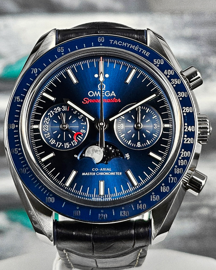 2024 Omega Speedmaster Moonphase 44.25MM Blue Dial Leather Strap (304.33.44.52.03.001)