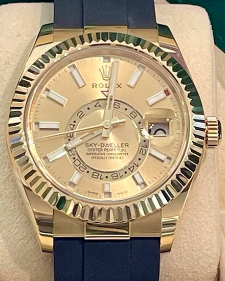 2023 Rolex Sky-Dweller 42MM Champagne Dial Rubber Strap (326238)