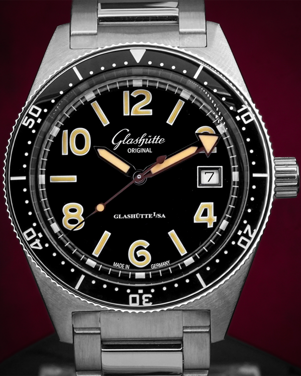 2023 Glashütte Original SeaQ 39.5MM Black Dial Steel Bracelet (1-39-11-06-80-70)