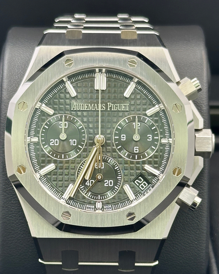 2024 Audemars Piguet Royal Oak Chronograph "50th Anniversary" 42MM Green Dial Steel Bracelet (26240ST.OO.1320ST.02)