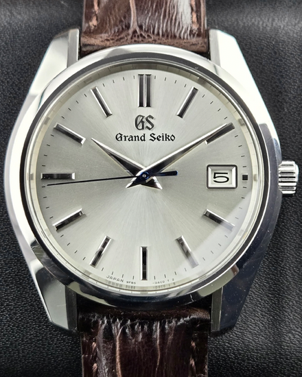 2023 Grand Seiko Heritage 40MM Quartz Silver Dial Leather Strap (SBGP001G)