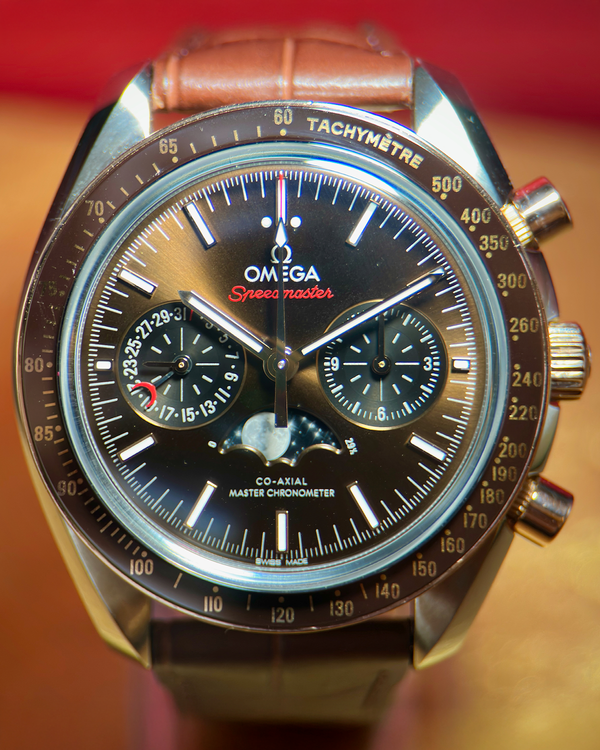 2023 Omega Speedmaster Moonphase 44.25MM Brown Dial Leather Strap (304.23.44.52.13.001)
