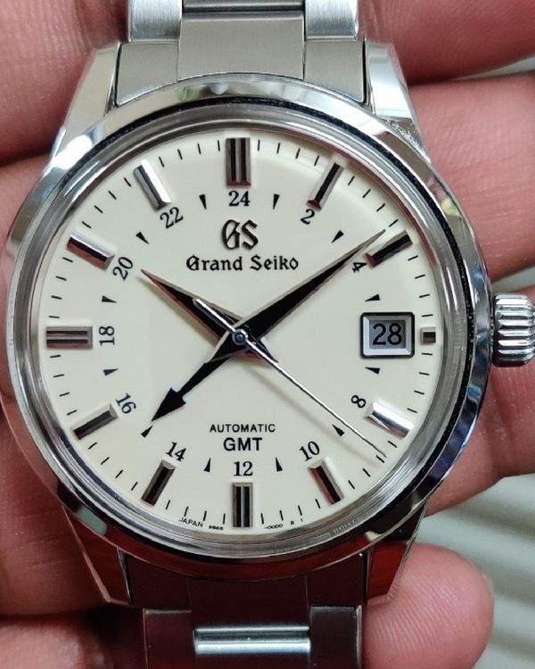 2020 Grand Seiko Automatic GMT 39.5MM Ivory Dial Aftermarket Steel Bracelet (SBGM221G)