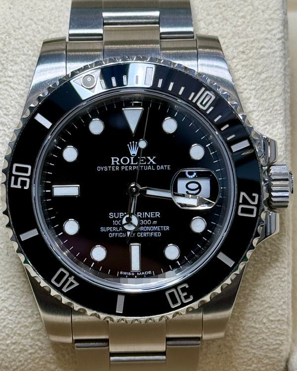 2015 Rolex Submariner Date 40MM Black Dial Oyster Bracelet (116610LN)