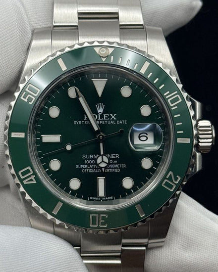 2016 Rolex Submariner Date "Hulk" 40MM Green Dial Oyster Bracelet (116610LV)