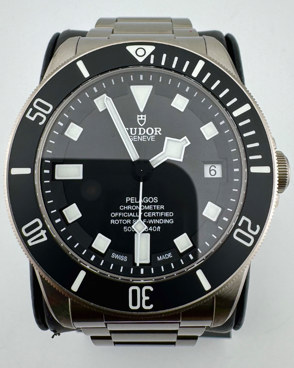 No Reserve - 2025 Tudor Pelagos 42MM Black Dial Titanium Bracelet (25600TN)