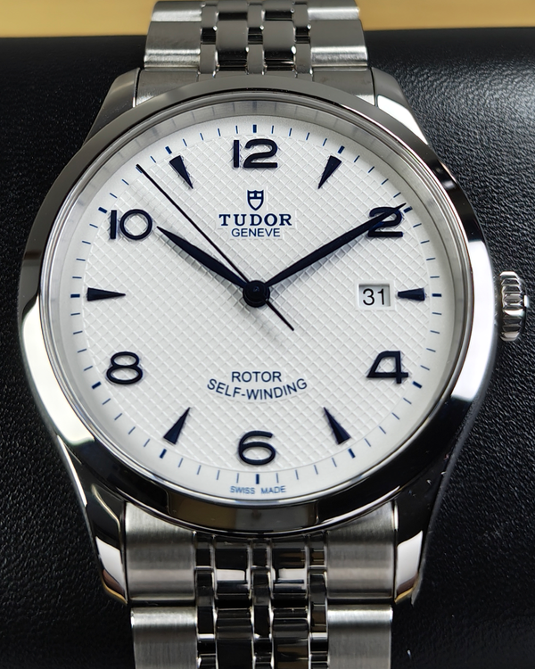 No Reserve - 2025 Tudor 1926 41MM White Dial Steel Bracelet (91650)