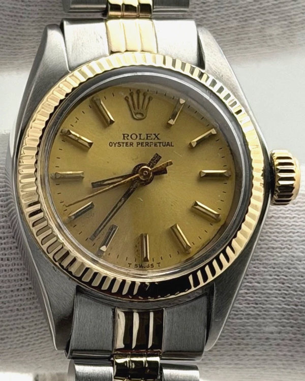 1978 (5.2 Mill. Serial)  Rolex Oyster Perpetual 26MM Champagne Dial Two-Tone Jubilee Bracelet (6719)