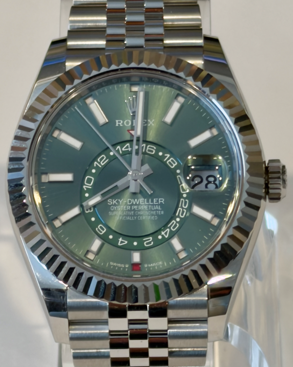 2025 Rolex Sky-Dweller 42MM Mint Green Dial Oyster Bracelet (336934)