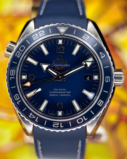 2025 Omega Seamaster Planet Ocean 600M GMT 43.5MM Blue Dial Rubber Strap (232.92.44.22.03.001)