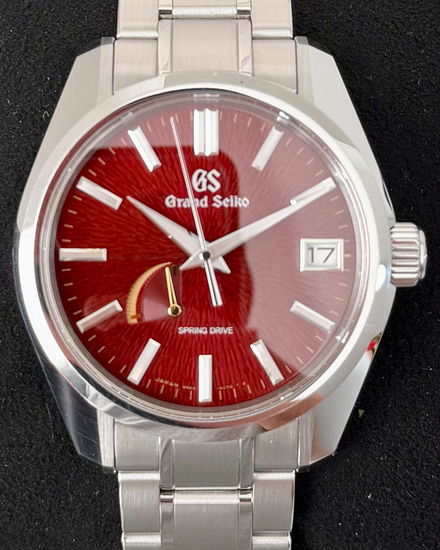 2023 Grand Seiko Heritage "Katana" L.E. 40MM Red Dial Steel Bracelet (SBGA493)