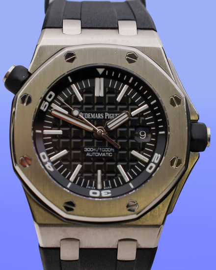2015 Audemars Piguet Royal Oak Offshore Diver 42MM Black Dial Rubber Strap (15710ST.OO.A002CA.01)