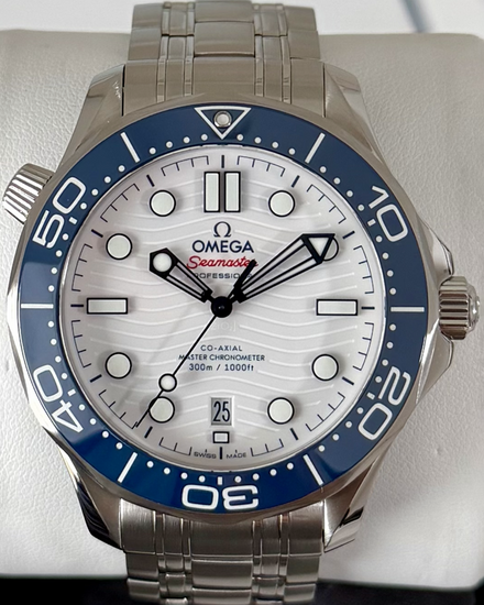 2021 Omega Seamaster Diver 300M "Tokyo 2020" 42MM White Dial Steel Bracelet (522.30.42.20.04.001)