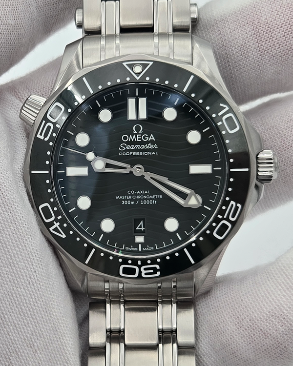 2024 Omega Seamaster Diver 300M 42MM Green Dial Steel Bracelet (210.30.42.20.10.001)