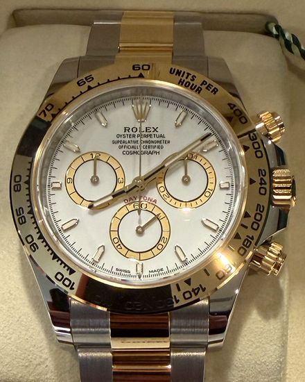 2025 Rolex Cosmograph Daytona 40MM White Dial Two-Tone Oyster Bracelet (126503)