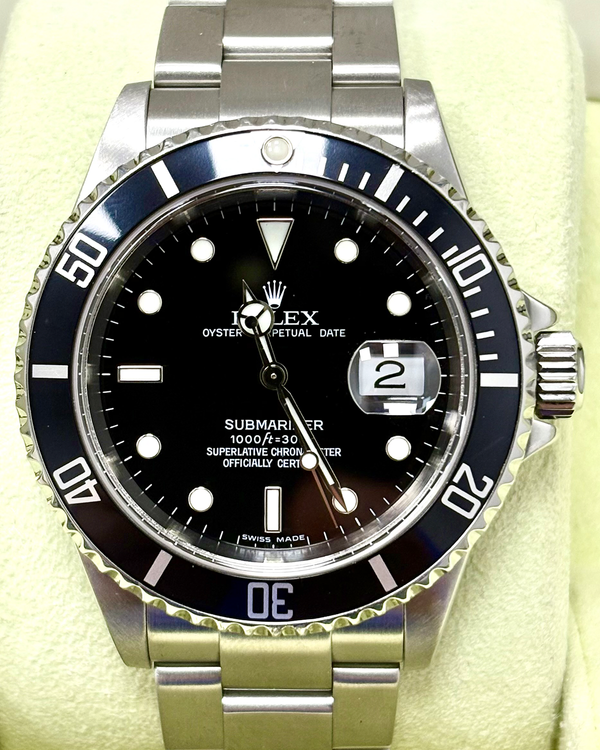2005 Rolex Submariner Date 40MM Black Dial Oyster Bracelet (16610)