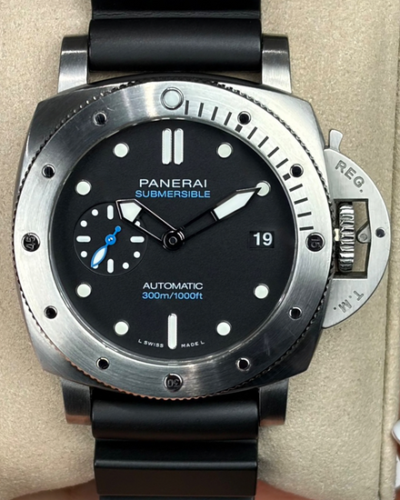 2019 Panerai Submersible 42MM Black Dial Rubber Strap (PAM00973)