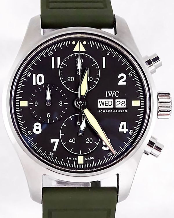 2023 IWC Schaffhausen Pilot Spitfire Chronograph 41MM Black Dial Rubber Strap (IW387901)