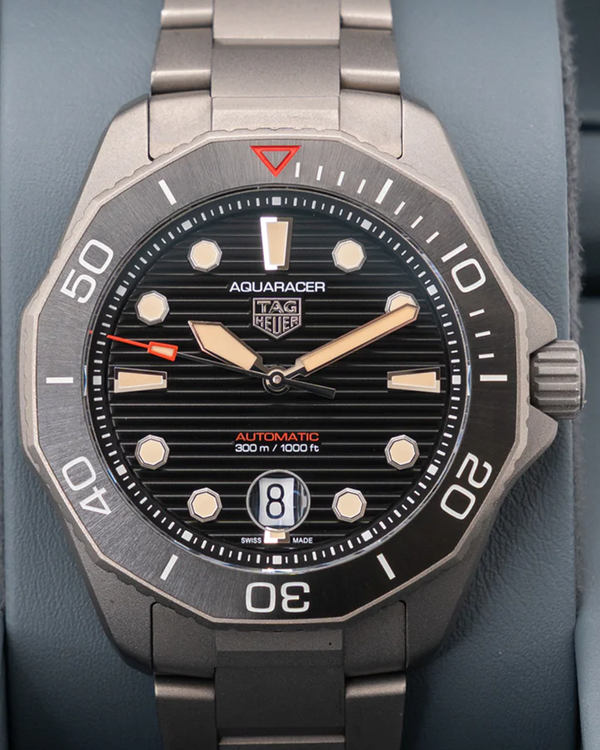 Tag Heuer Aquaracer Professional 300M 43MM Black Dial Titanium Bracelet (WBP208D)
