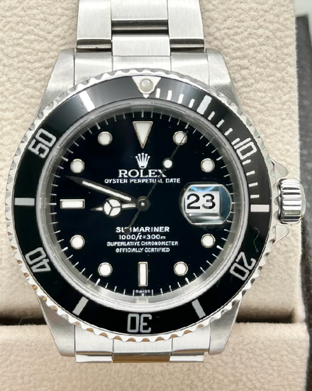 1997 Rolex Submariner Date 40MM Black Dial Oyster Bracelet (16610)