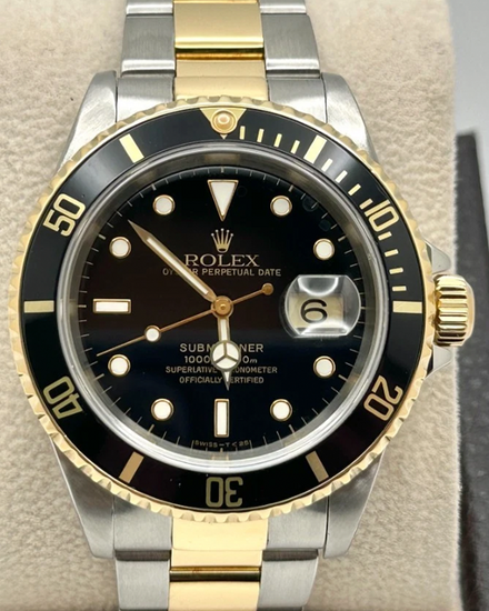 1998 Rolex Submariner Date 40MM Black Dial Two-Tone Oyster Bracelet (16613)
