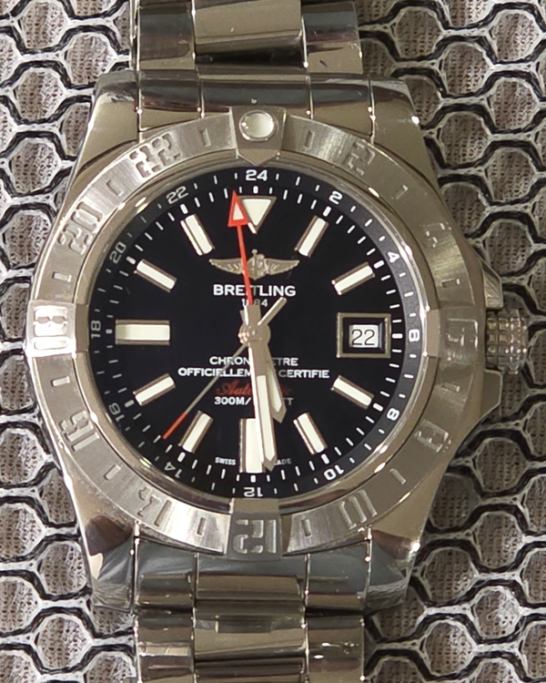 2020 Breitling Avenger II GMT 43MM Black Dial Steel Bracelet (A32390111B1A1)