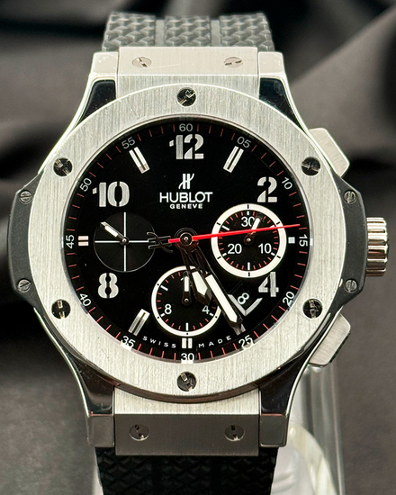Hublot Big Bang 44MM Black Dial Rubber Strap (301.SX.130.RX)