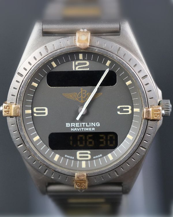 Breitling Aerospace (Navitimer Aerospace – Ref F56059 – Titanium and Gold -Quartz – Full Set)