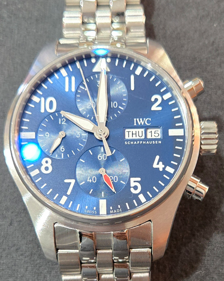 2024 IWC Schaffhausen Pilot Chronograph 41MM Blue Dial Steel Bracelet (IW388102)