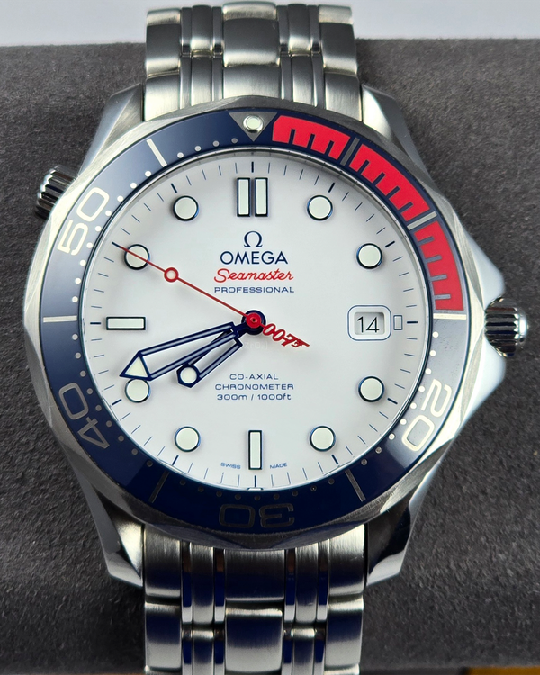 2021 Omega Seamaster Diver 300M "Bond 007 Commander's Watch" L.E. 41MM White Dial Steel Bracelet (212.32.41.20.04.001)