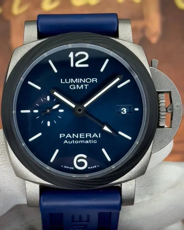 2022 Panerai Luminor GMT 42MM Blue Dial Rubber Strap (PAM01279)