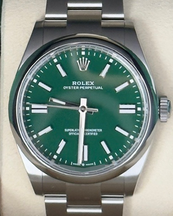 2025 Rolex Oyster Perpetual 41MM Green Dial Oyster Bracelet (134300)