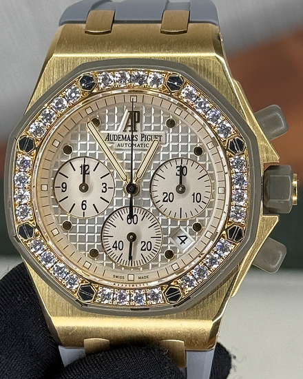 Audemars Piguet Royal Oak Offshore Lady 37MM Silver Dial Rubber Strap (25986AK.ZZ.D003CA.02)