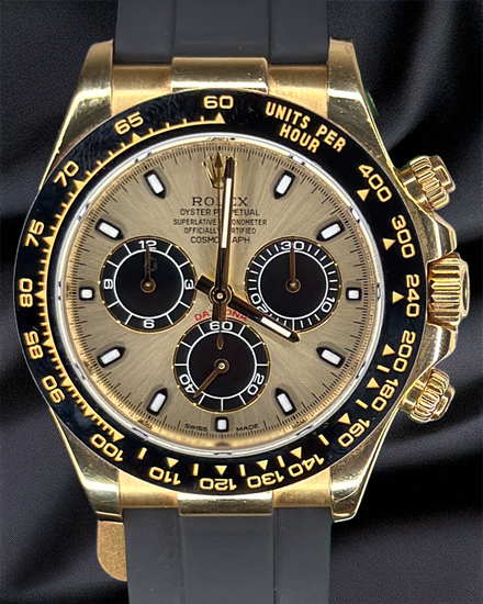 2018 Rolex Cosmograph Daytona 40MM Champagne Dial Rubber Strap (116518LN)