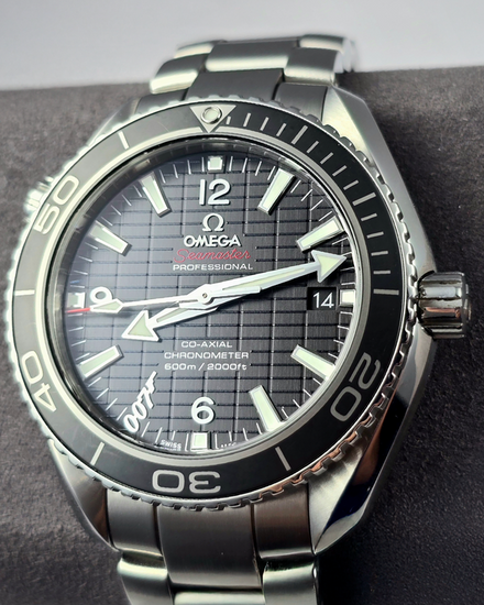 No Reserve - 2012 Omega Seamaster Planet Ocean 600M "Skyfall" L. E. 42MM Black Dial Steel Bracelet (232.30.42.21.01.004)