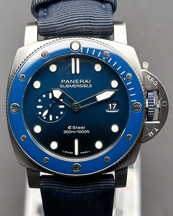 2022 Panerai Submersible QuarantaQuattro Blu Profondo 44MM Blue Dial Textile Strap (PAM01289)