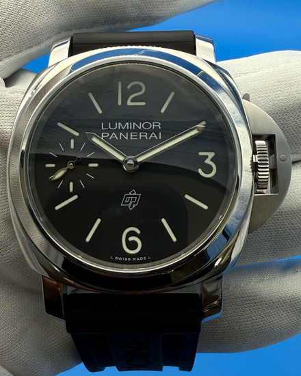 2021 Panerai Luminor Logo 44MM Black Dial Rubber Strap (PAM01084)