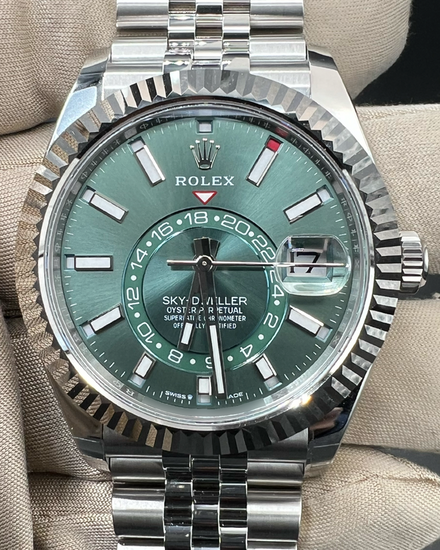 2026 Rolex Sky-Dweller 42MM Mint Green Dial Jubilee Bracelet (336934)