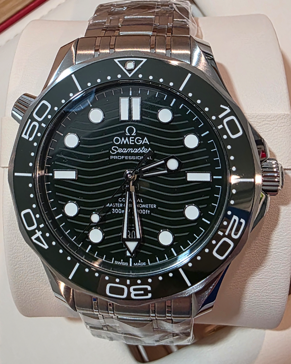 2026 Omega Seamaster Diver 300M "Seaweed" 42MM Green Dial Steel Bracelet (210.30.42.20.10.001)