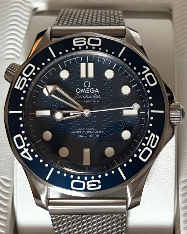 2023 Omega Seamaster Diver 300M "James Bond 60th Anniversary" 42MM Blue Dial Steel Bracelet (210.30.42.20.03.002)
