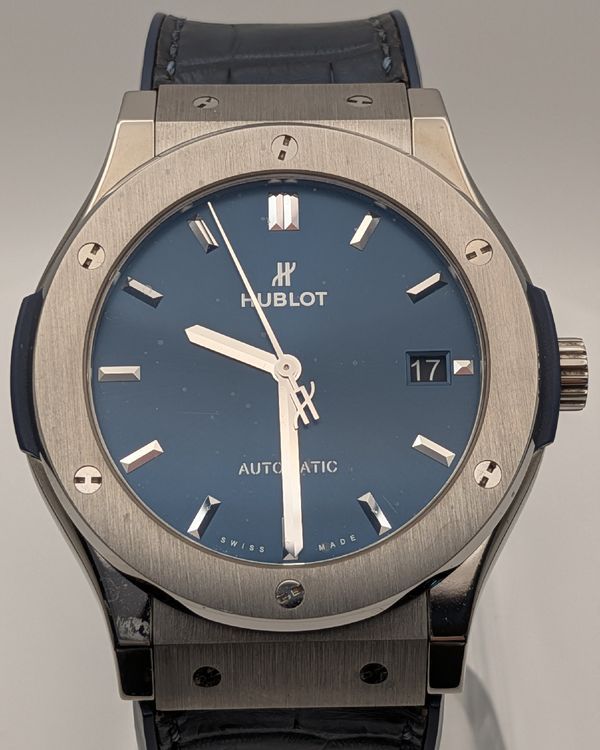 2021 Hublot Classic Fusion 45MM Blue Dial Leather/Rubber Strap (511.NX.7170.RX)