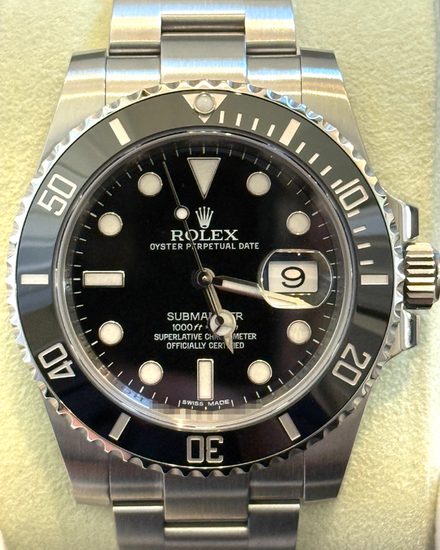 2015 Rolex Submariner Date 40MM Black Dial Oyster Bracelet (116610LN)