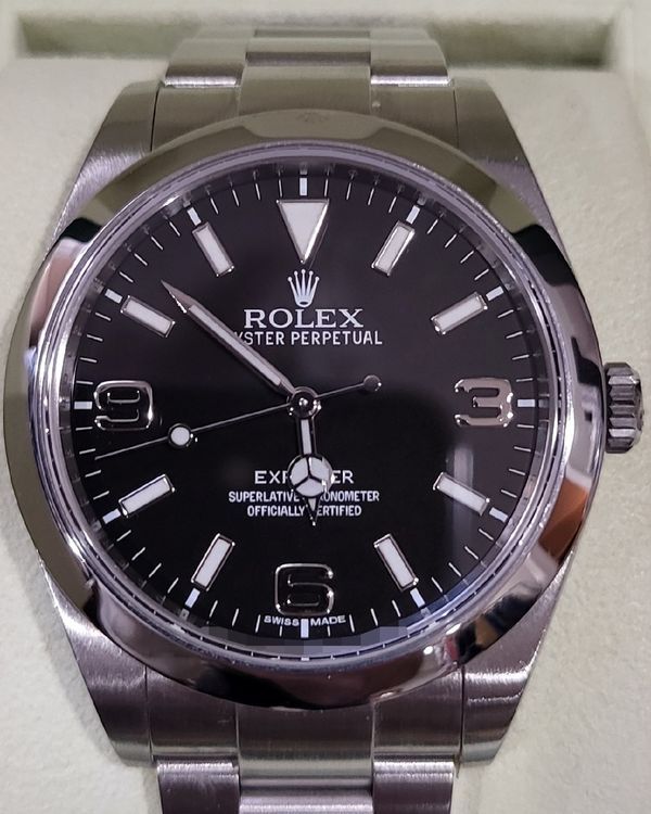 No Reserve - 2015 Rolex Explorer 39MM Black Dial Oyster Bracelet (214270)