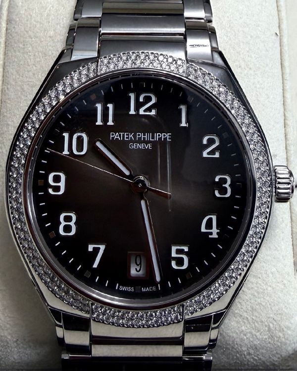 2025 Patek Philippe Twenty-4 36MM Grey Dial Steel Bracelet (7300/1200A-010)