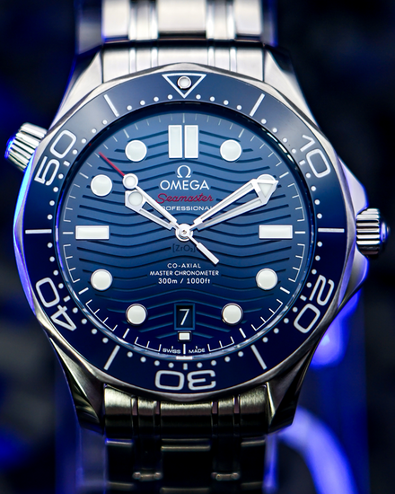 No Reserve - 2023 Omega Seamaster Diver 300M 42MM Blue Dial Steel Bracelet (210.30.42.20.03.001)