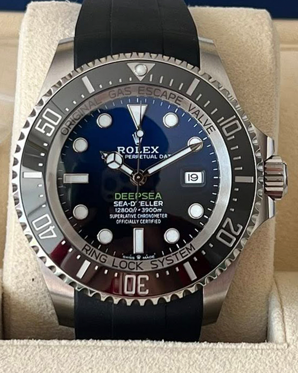 Rolex Sea-Dweller Deepsea "James Cameron" 44MM Black Dial Aftermarket Rubber Strap (126660)